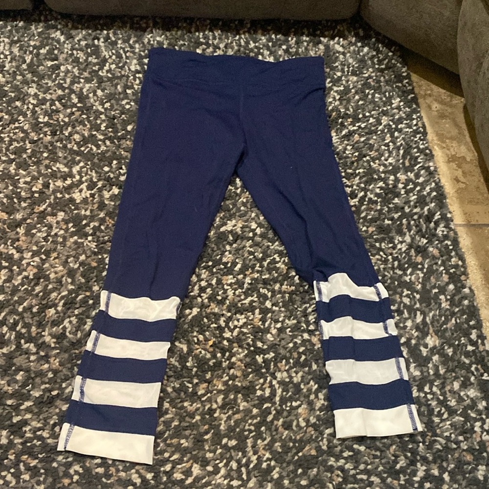 Young & Reckless Yoga Pants Blue and White Size Small See Pics